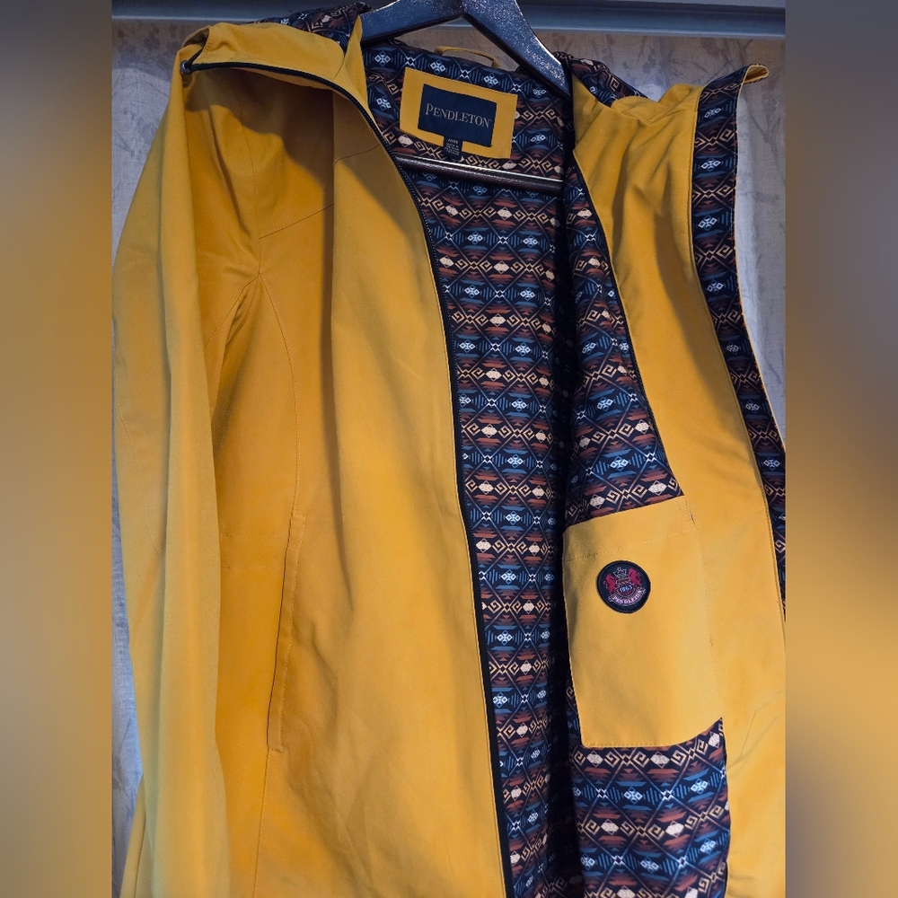Pendleton Rain Jacket - image 2